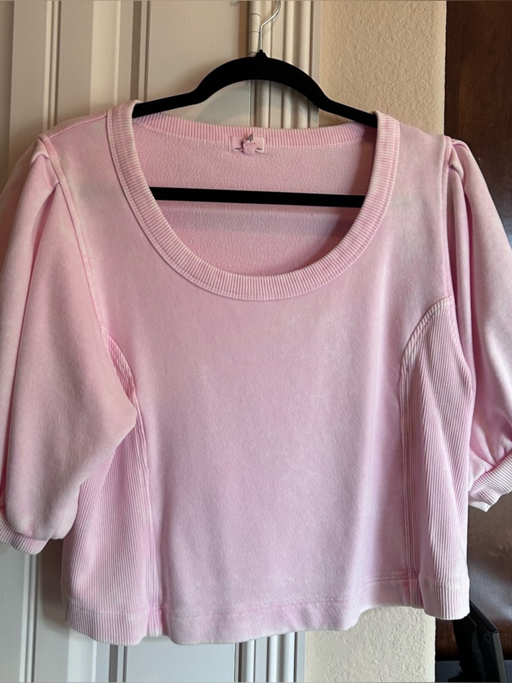 Aerie Women's Cropped Seams Right Short Sleeves Sweatshirt
Color Bloom Size L - Picture 6 of 8